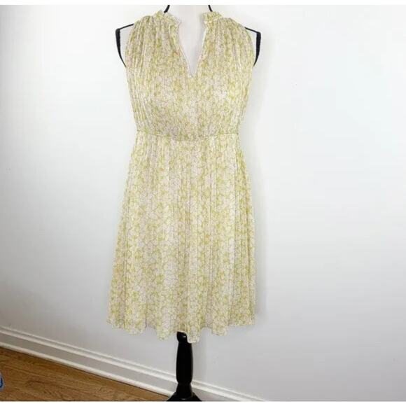 Anthropologie See U Soon Yellow floral pleated lined dress Size Medium *f6 - Picture 2 of 5